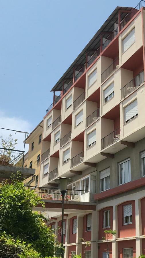 Hotel Robinia อิมเปรีอา ภายนอก รูปภาพ